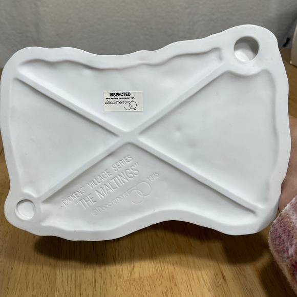 Department 56 Heritage Village Collection Dicken’s Village Series “The Maltings” - Picture 7 of 10